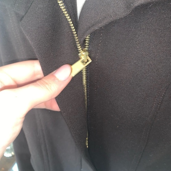 Carlisle Size 8 Brown Zip Front Tech Jacket - Picture 7 of 7